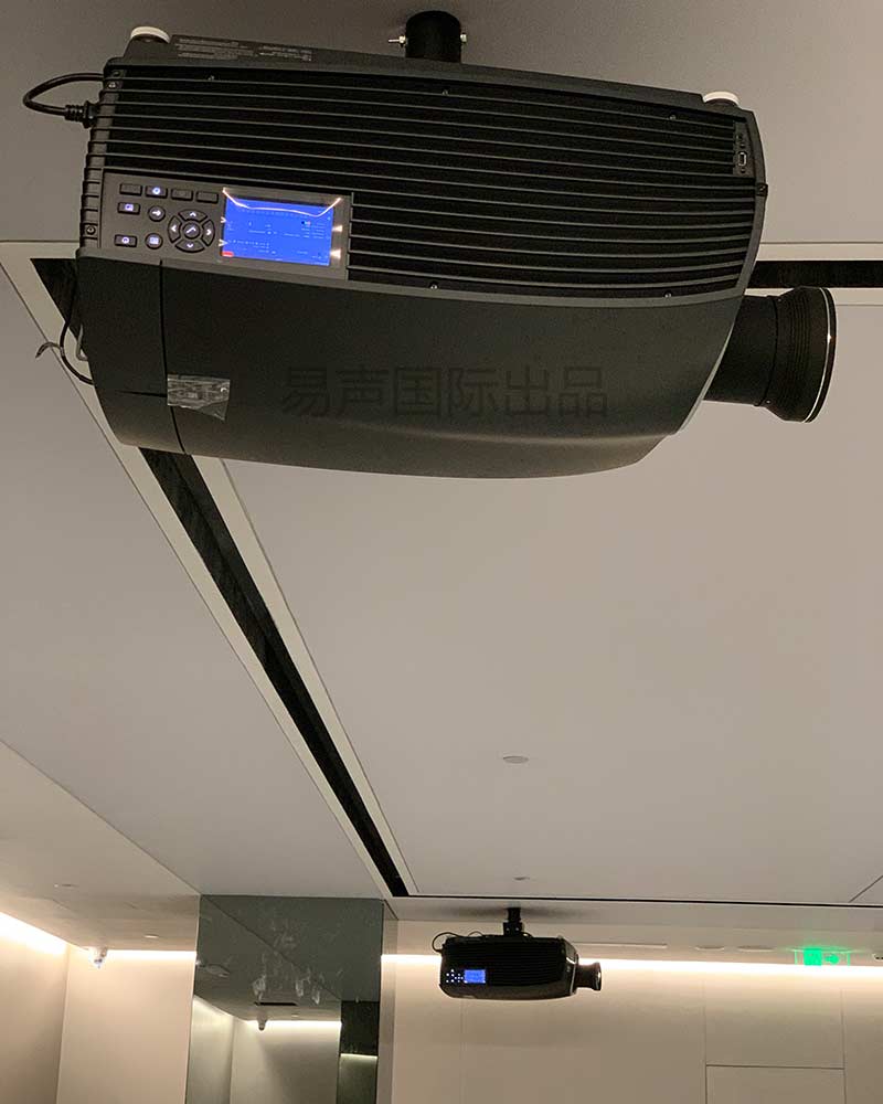 巴可投影机家庭影院 巴可投影机家庭影院