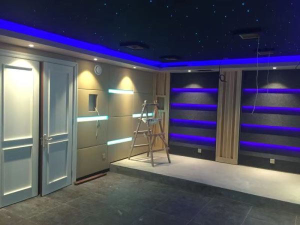 杭州影音室7.1.4声道嵌入式家庭影院音响装修设计案例（融科瑷骊山）