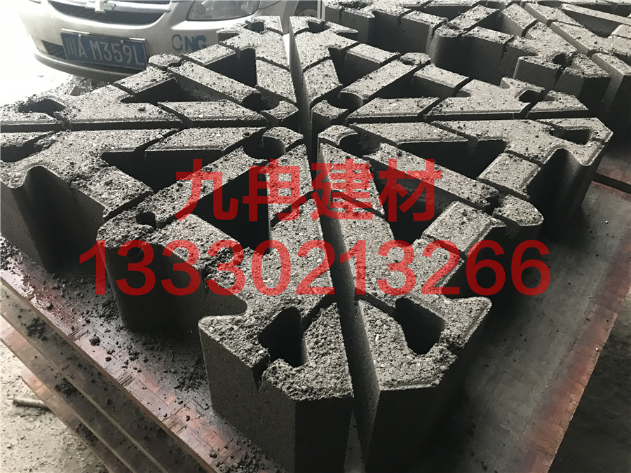 混凝土护坡砖
