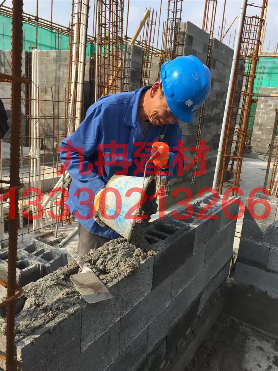 连锁砌块施工现场