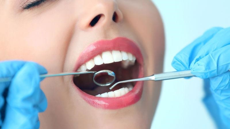 怎样对待口腔白斑？—义乌口腔护理