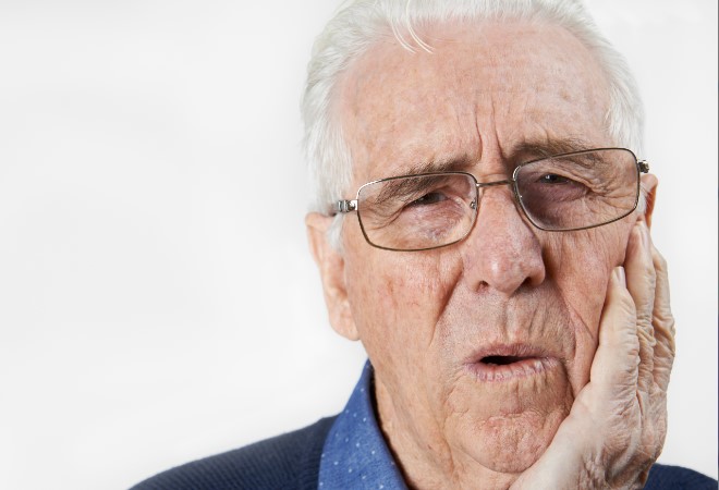 你想不到习惯用一侧牙齿吃饭产生的危害！