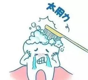 五招拯救牙齿敏感解决冷热酸甜倒牙！