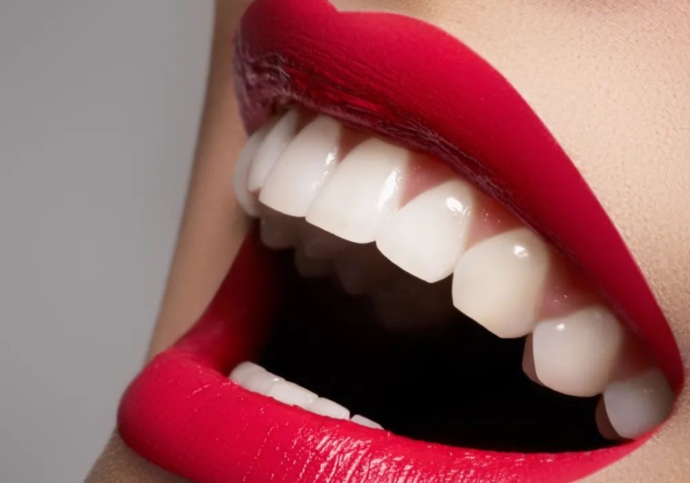 牙缝过大的处理方法和注意事项！