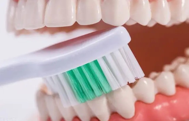 牙齿出现什么问题才可怕？—义乌傅氏口腔