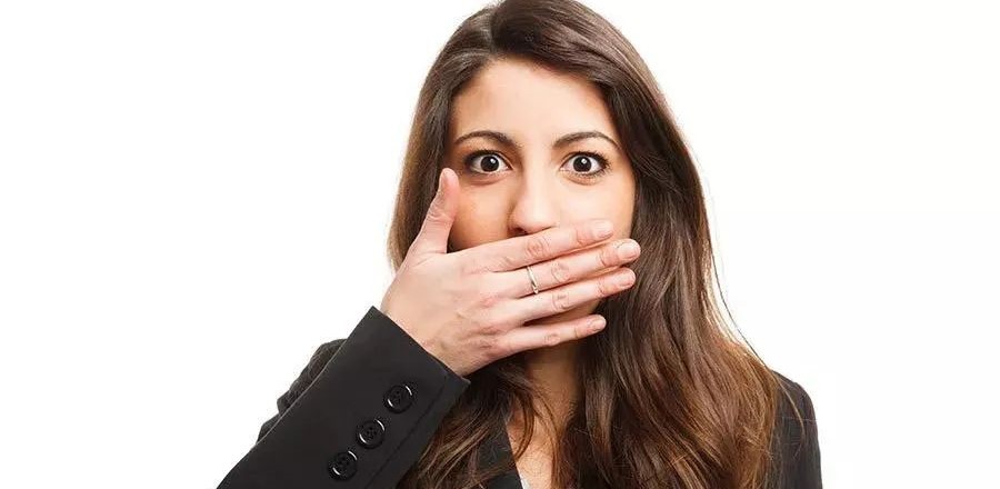 80% 的口臭来自口腔,看看这问题你有没有? 80% 的口臭来自口腔,看看这问题你有没有?