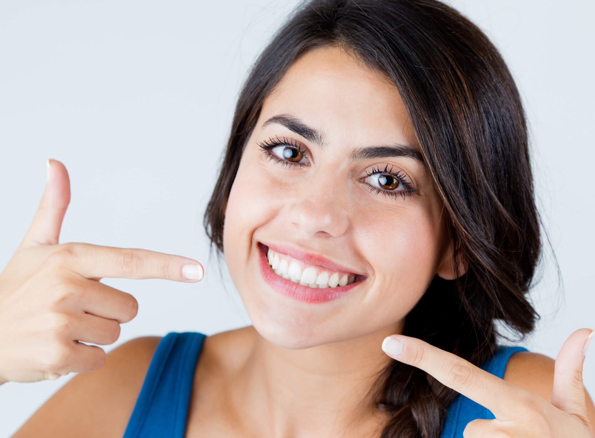 天冷，刷牙该用冷水还是热水？—义乌口腔护理