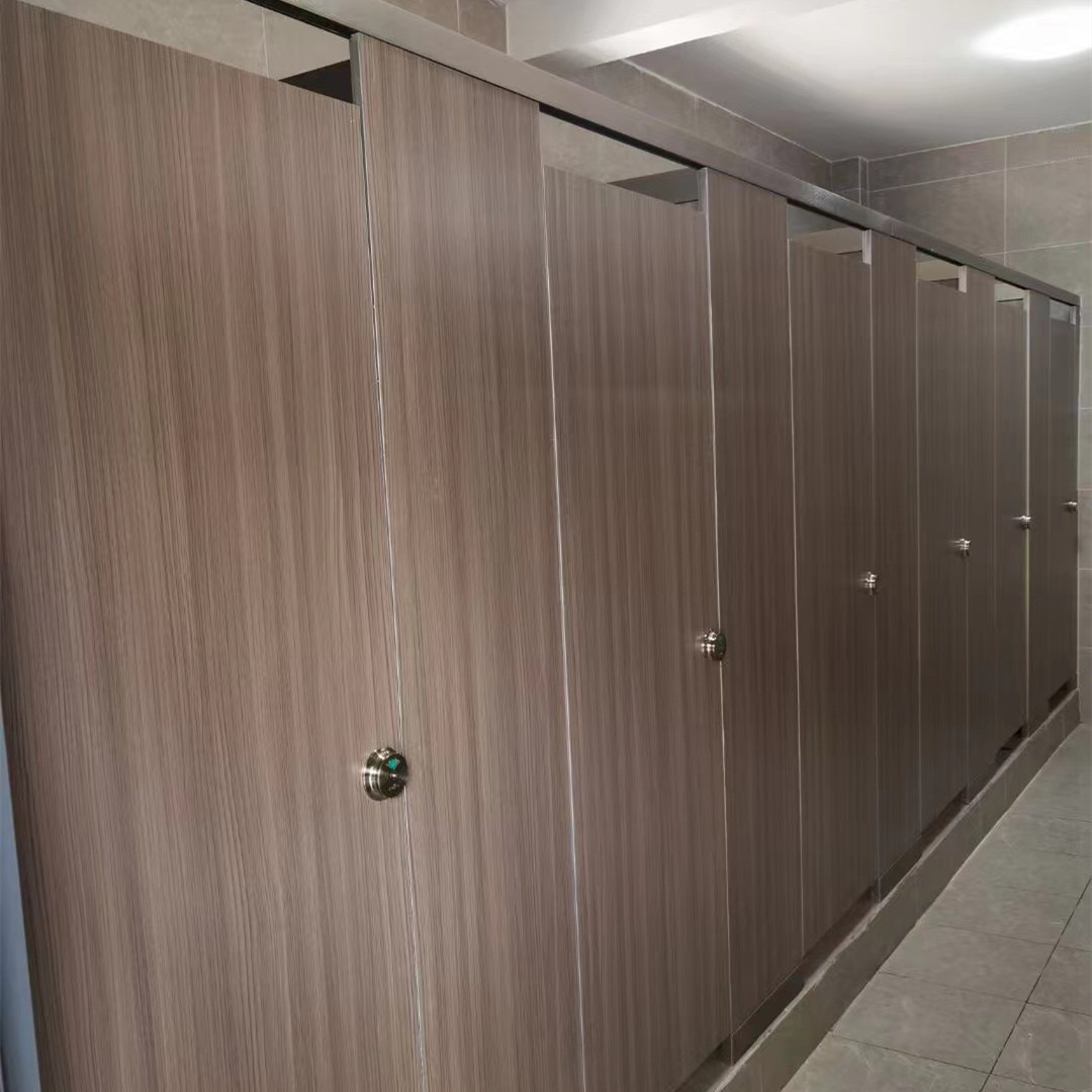 卡曼美容美发公共厕所隔断