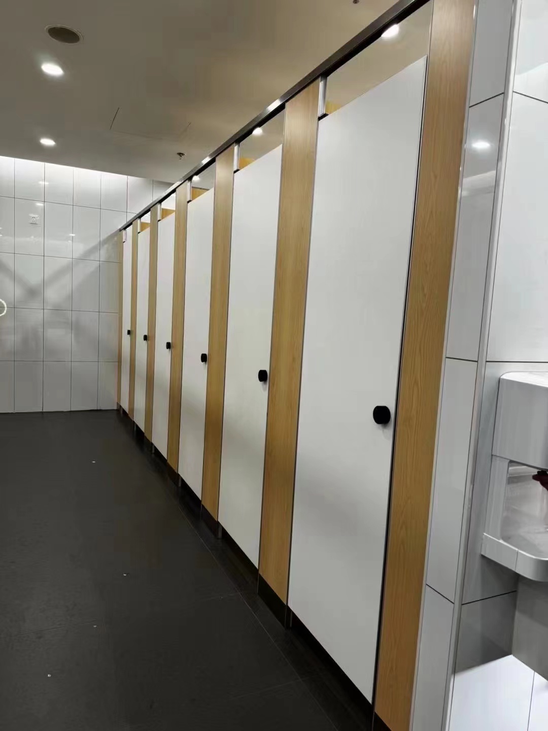 家博会会展卫生间隔断