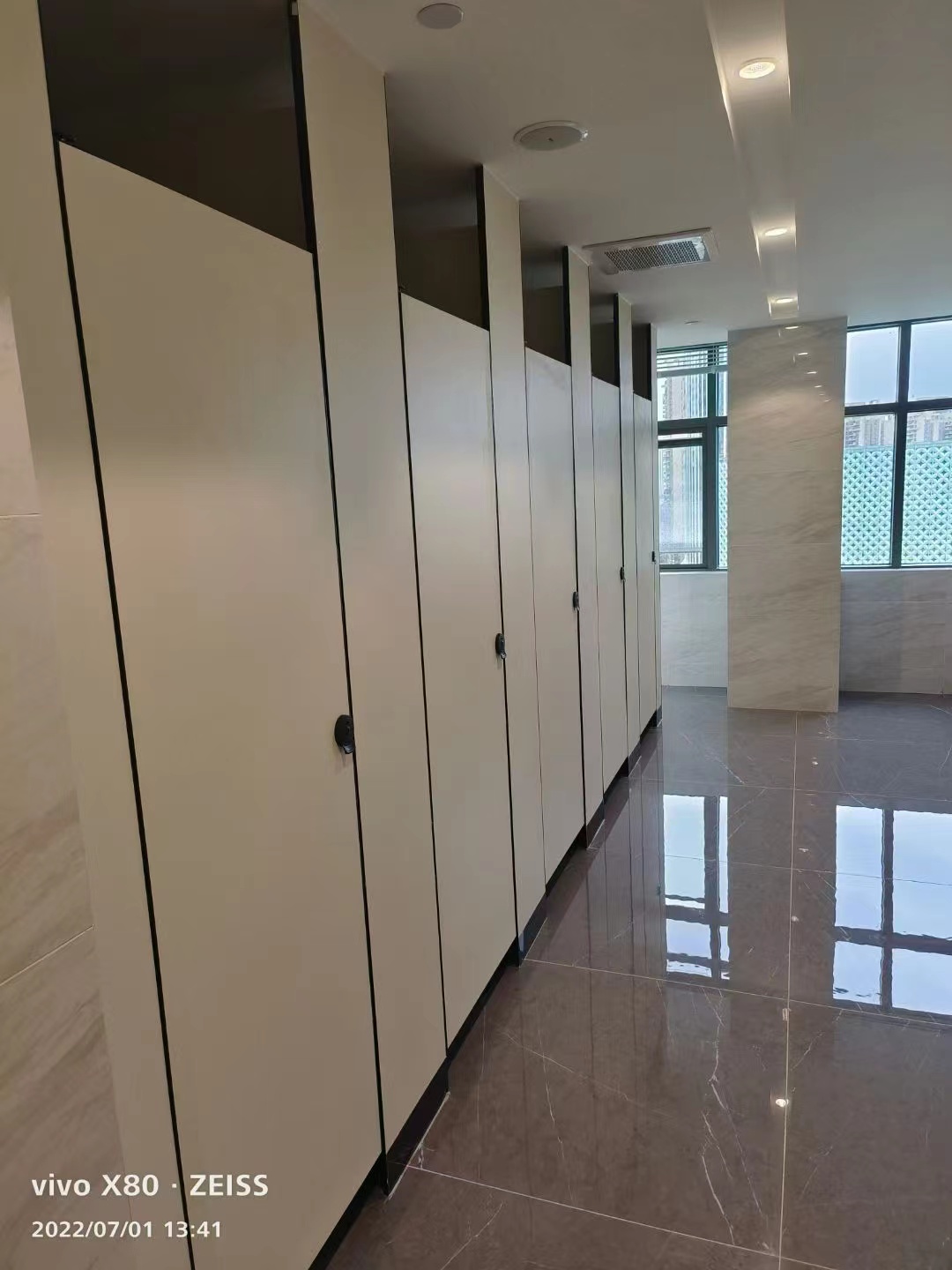 高端公共场所厕所隔断定制