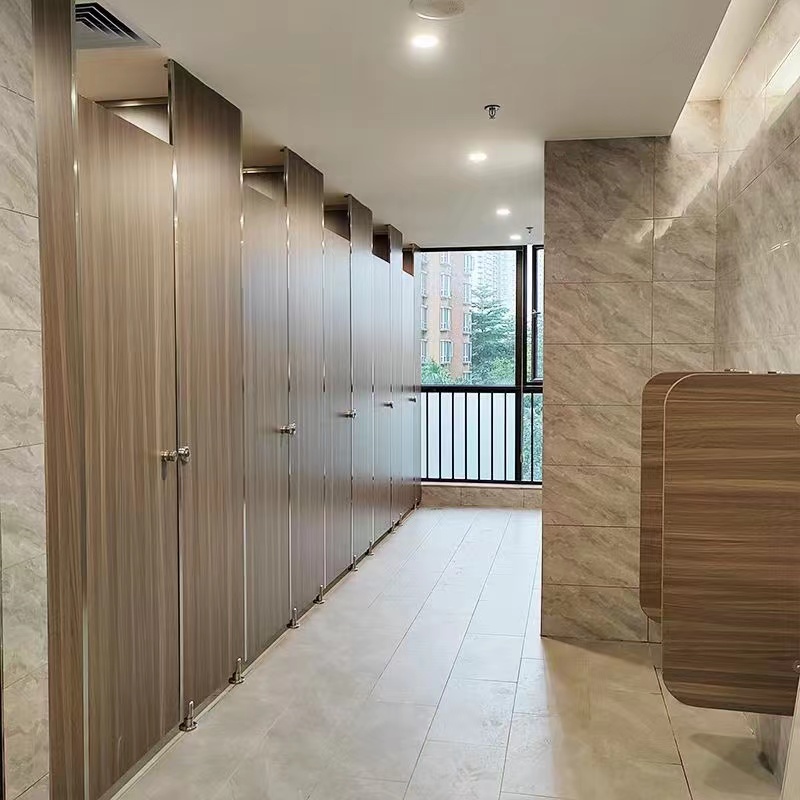 海昌极地海洋世界公共厕所隔断