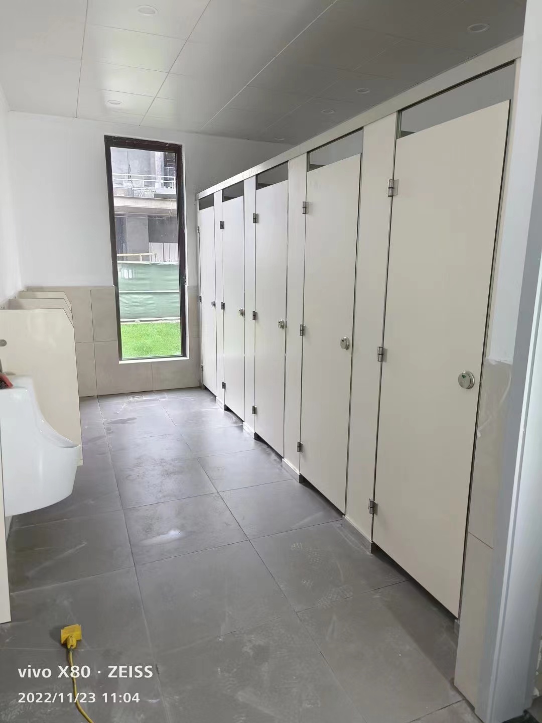 成都林业干部学院卫生间隔断