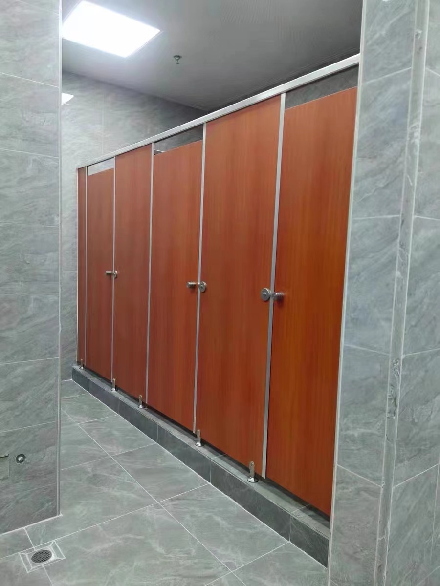 大蓉和酒楼厕所隔断