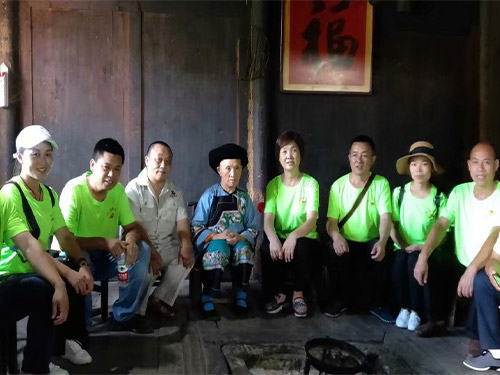 开展“不忘初心、牢记使命”主题教育活动-到十八村参观学习-2