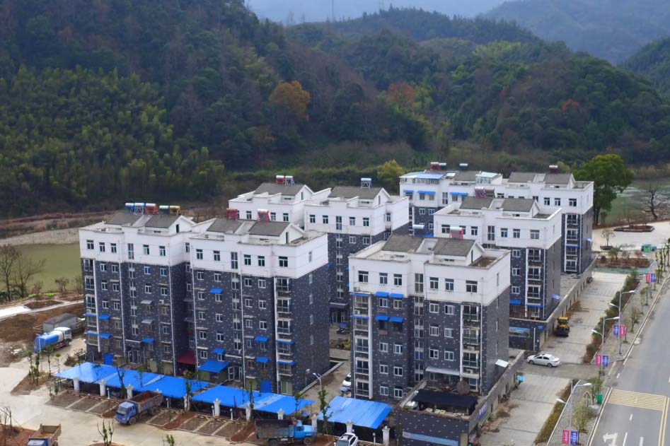 石臺縣柏山渡安置房工程