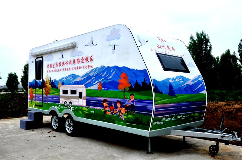 韻鶴生態(tài)園山川房車