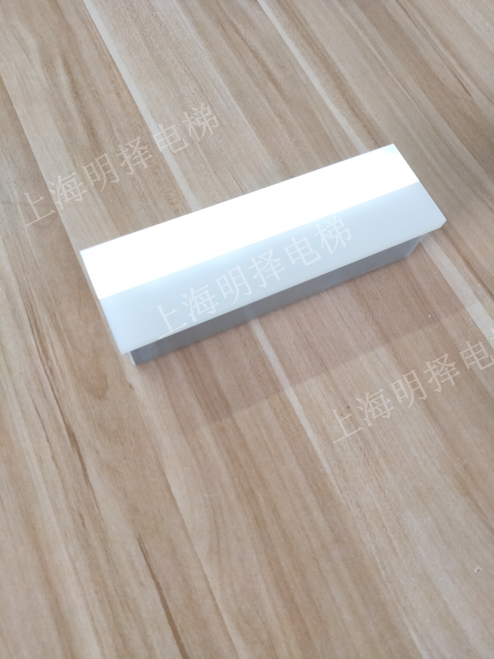 电梯到站灯|报站灯|楼层指示灯|门楣方向灯MZD-238