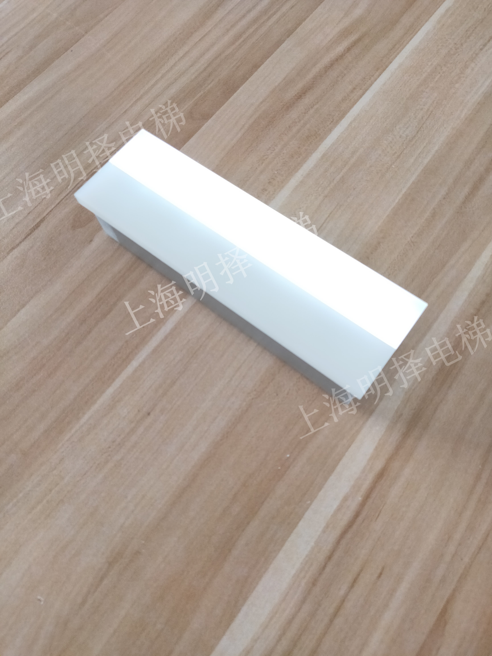 电梯到站灯|报站灯|楼层指示灯|门楣方向灯MZD-238