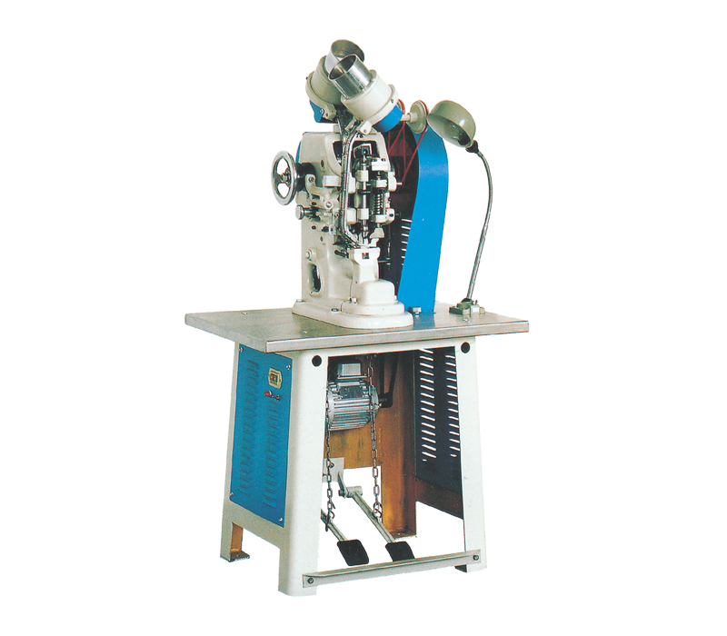 XC-212 自动双面钉(鞋)眼机