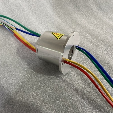 中心过孔大功率导电滑环