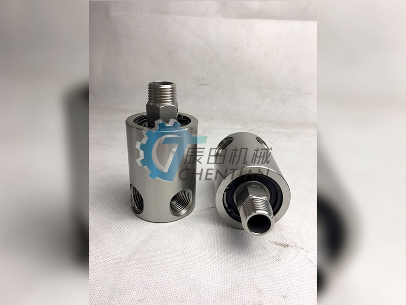 一进四出旋转接头