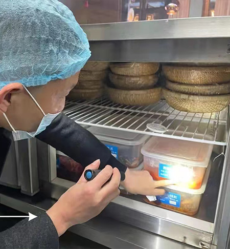 例行檢查：生熟食品區(qū)分