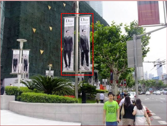 上海市区商圈道旗广告投放,南京路步行街道旗,南京西路商圈广告