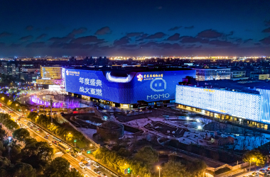 上海鲸墙楼体巨幕爱琴海购物公园墙体LED屏