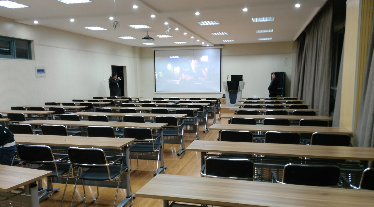 <span style="font-family:Microsoft YaHei;font-size:14px;">南京医科大学录播学术报告厅</span>