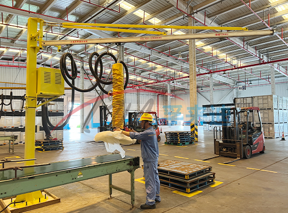 橡胶轮胎行业使用现场