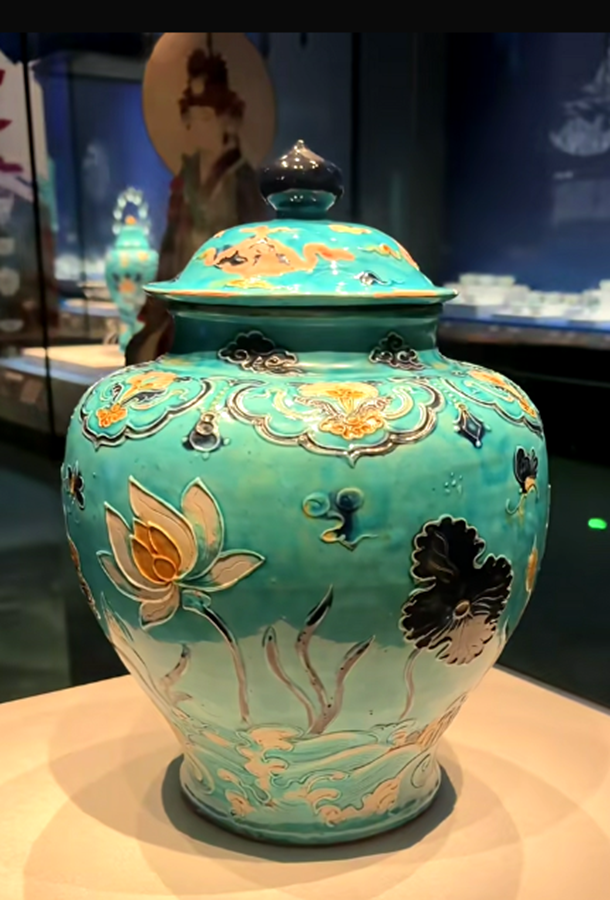 南海1500米海水下的沉船考古展 ----“以物证源”系列宣传之二十