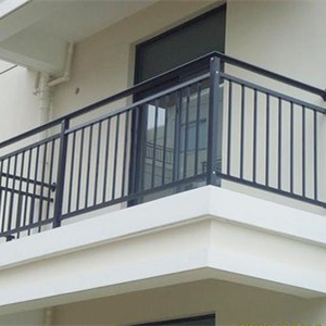 阳台护栏