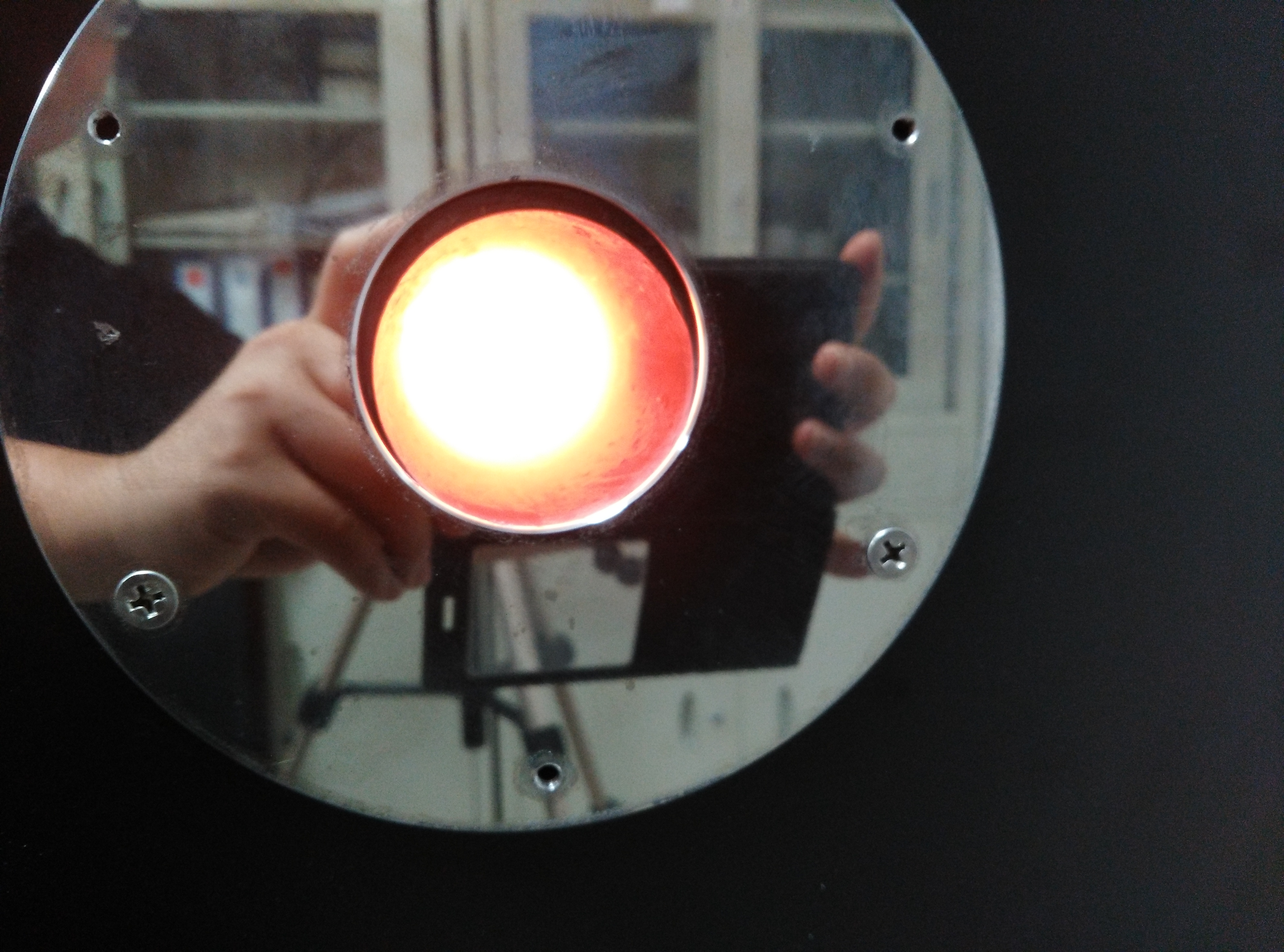 Mikron M330中温黑体炉，300-1700℃稳定度达到±0.5°C