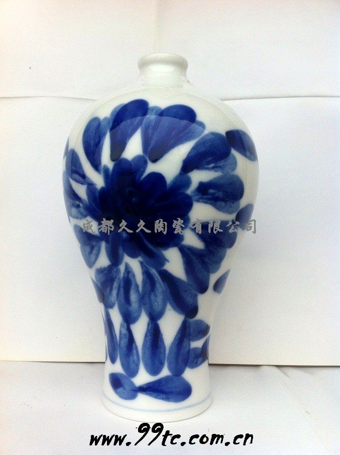 手绘青花瓶300ml