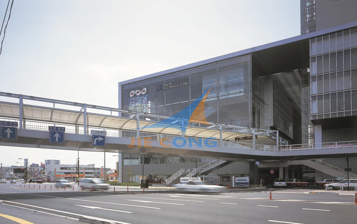 JR鹿岛田站自由通道膜结构遮阳雨棚