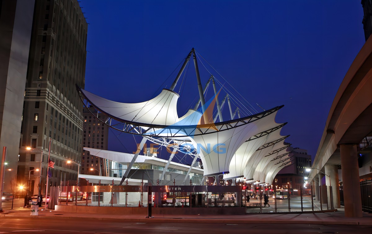 罗莎帕克斯交通中心膜结构