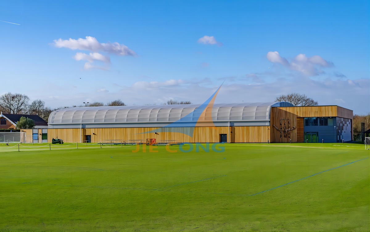 追踪者体育俱乐部