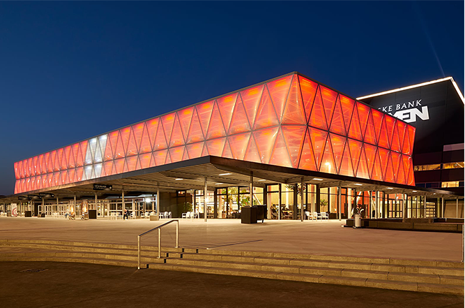 <div style="text-align:center;">
	<span style="font-family:Microsoft YaHei;font-size:14px;"><br />
膜结构织物幕墙</span>
</div>