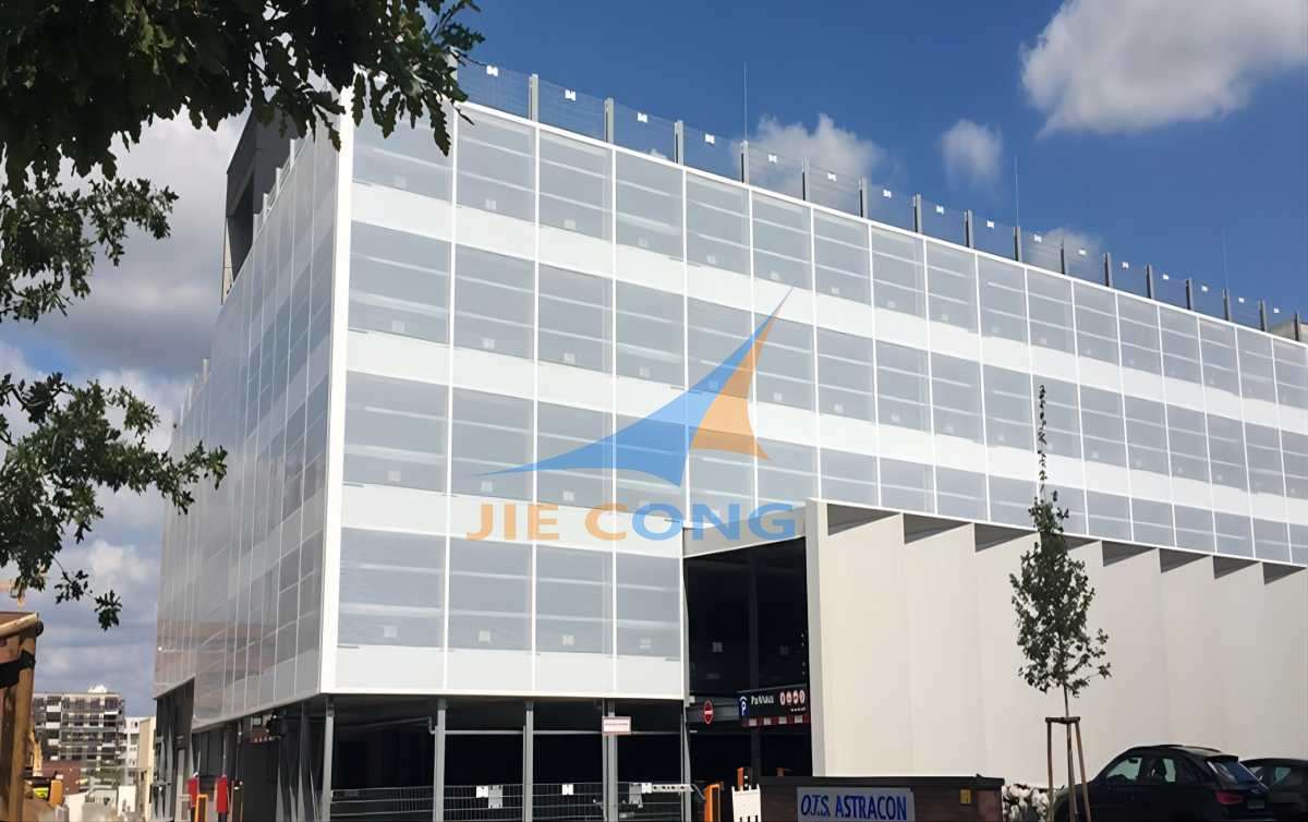 伊利诺伊理工学院立面织物幕墙