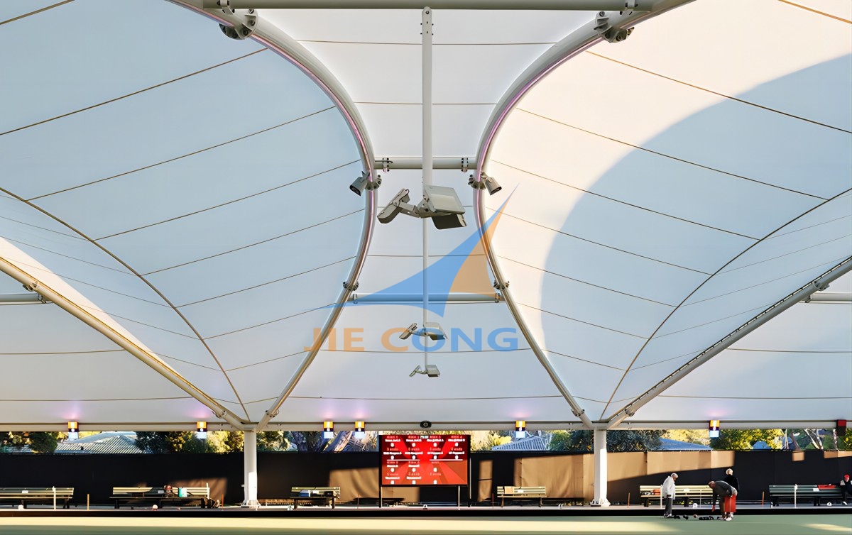 卡林加尔保龄球俱乐部蓬顶