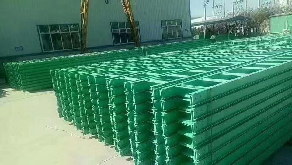 玻璃钢电缆桥架