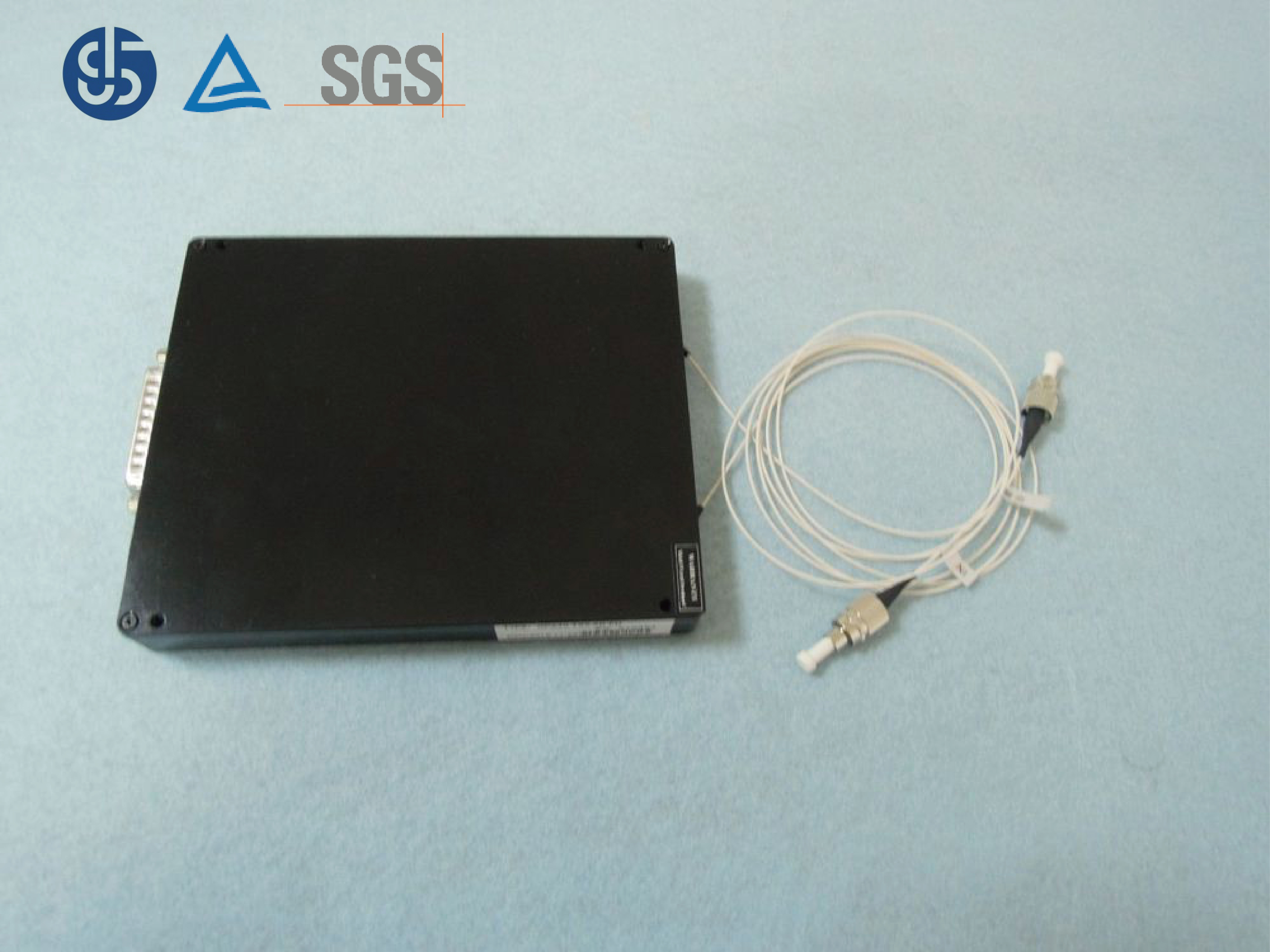 保偏光纤放大器