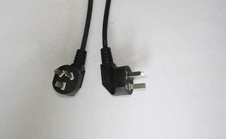 两级带接地不可拆线插头电源线