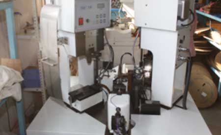 线束自动成型机