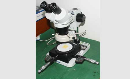 读数显微镜