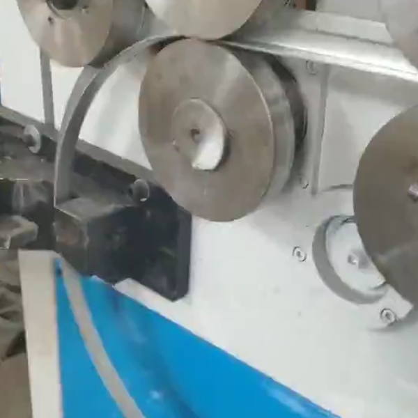 桶箍机