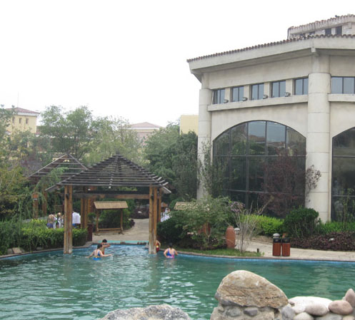 天津仁爱团泊湖温泉