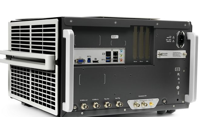 DSAV134A DSOV134A Infiniium V 系列示波器：13 GHz，4 个模