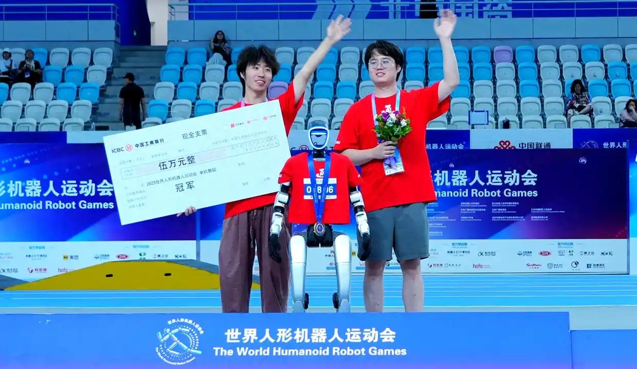 机器人“通小舞”是如何实现“丝滑跳舞”