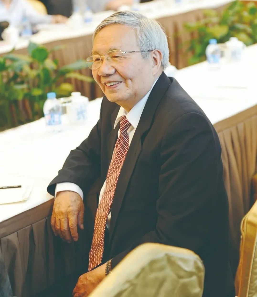 不争帽子不建组的老所长王祖望，72岁组团干大事